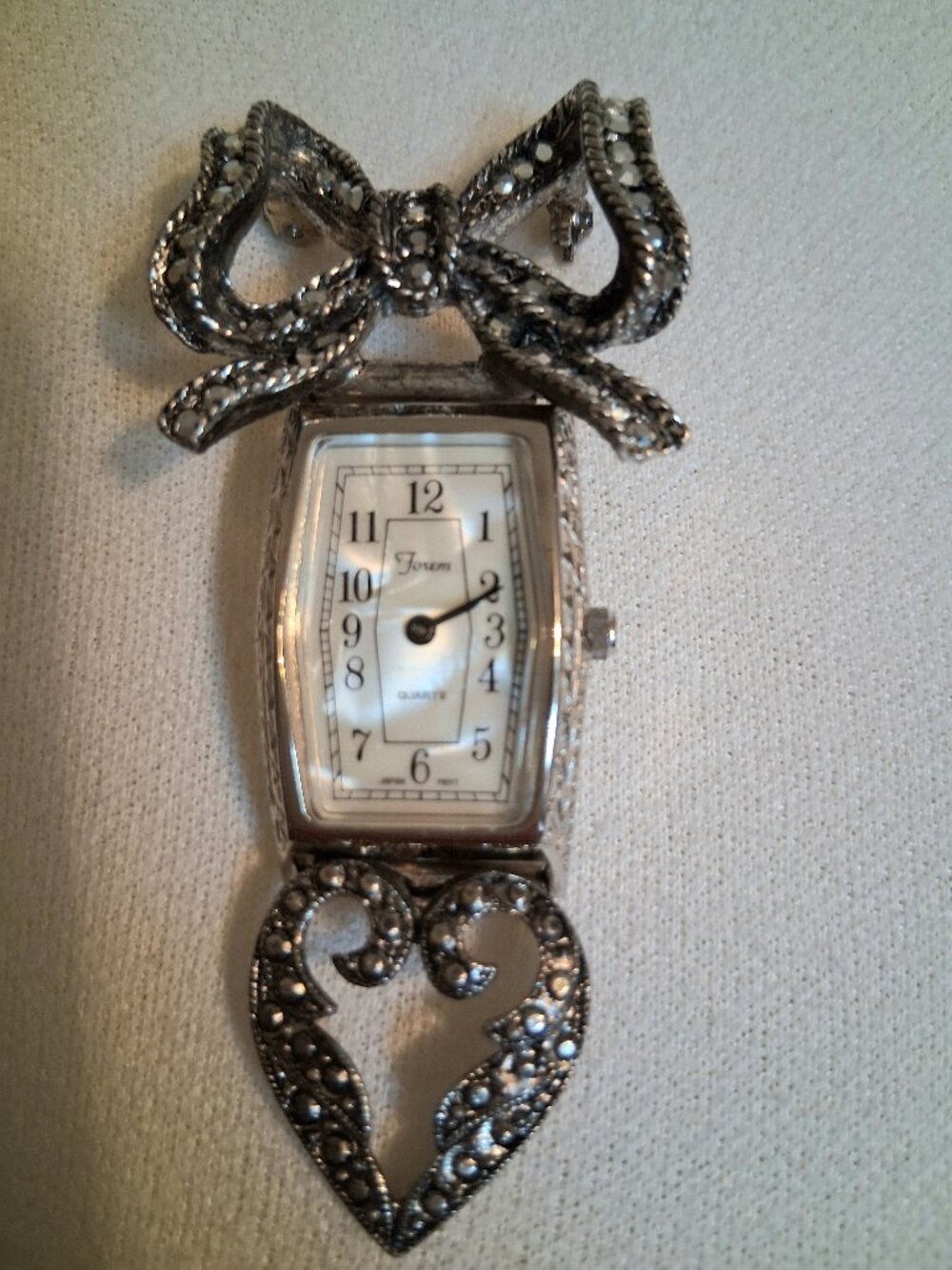Vintage Forum Quartz. Watch Brooch. 1980s. Art Deco. Works.